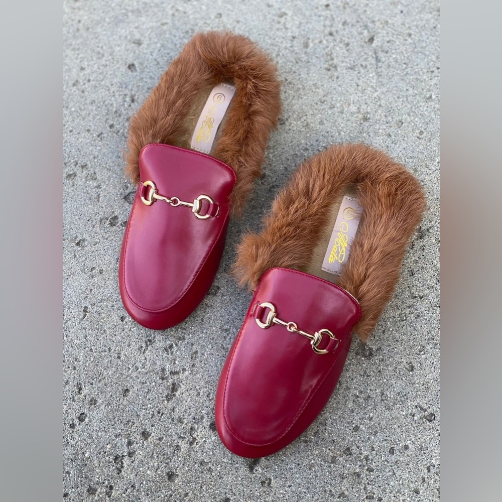 Faux Fur Mule slides / New Burgundy
